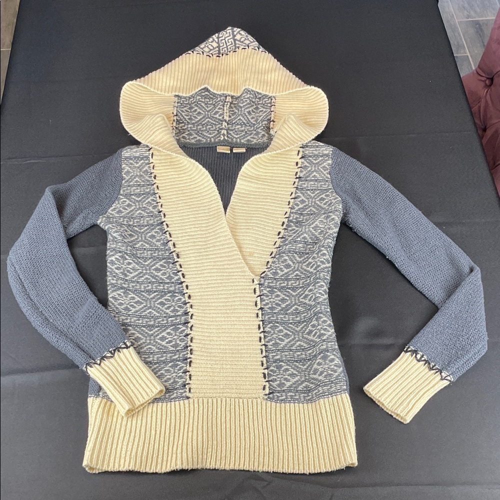 Wool blend Hooded Women's Sweater v neck oversized stitching outdoor wear